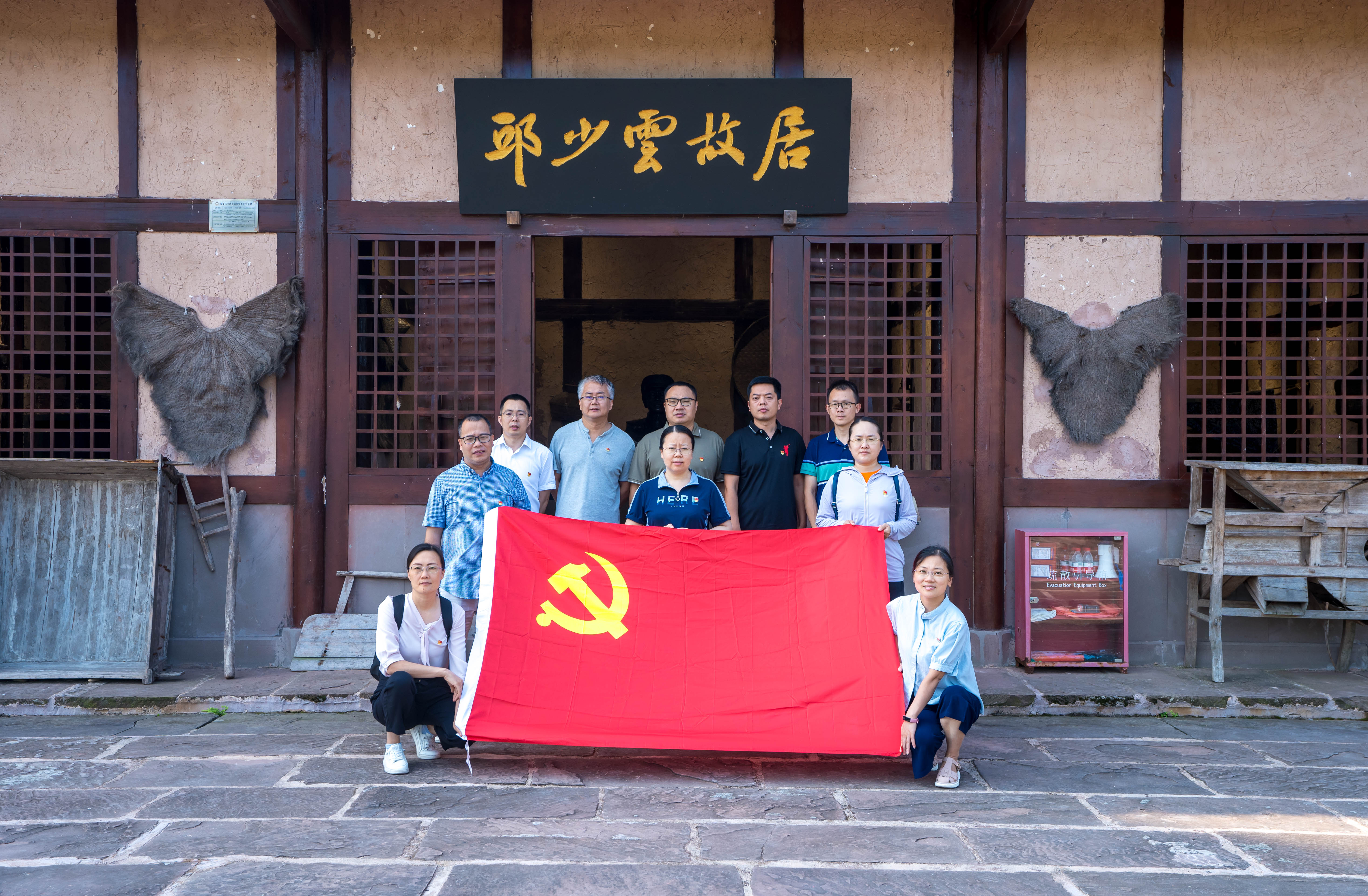 moHh_1693807653028044070.jpg DSC05473.jpg