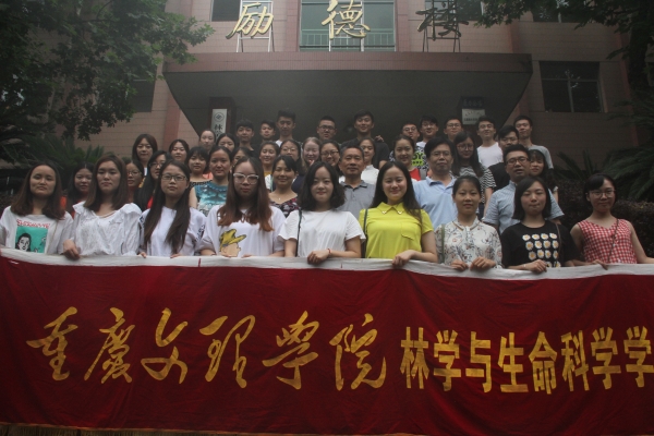 1498617915155008177.jpg IMG_4762.jpg