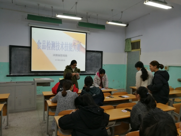 1543824509856060291.jpg 3.jpg